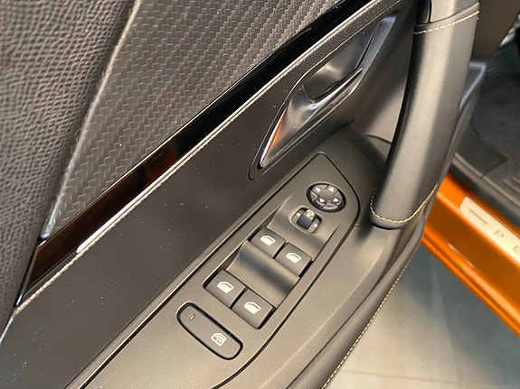 Peugeot 2008 30 of 30