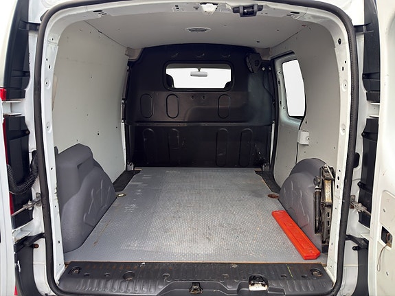 Renault Kangoo Express 12 of 13