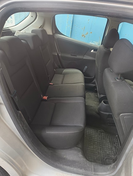 Peugeot 207 8 of 10