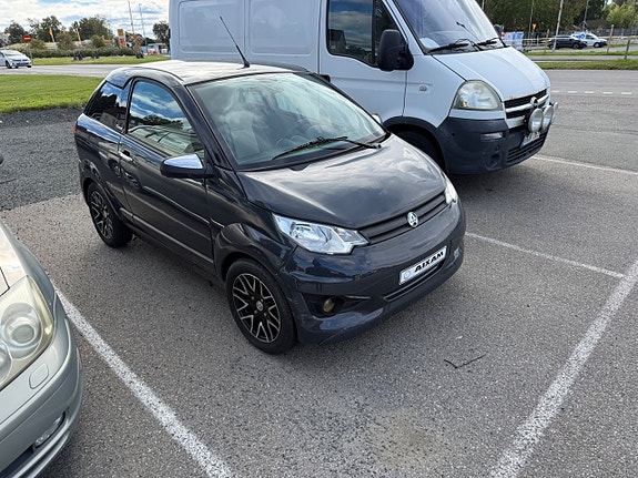 Aixam Coupe Coupé 0.4 CVT 2 of 9