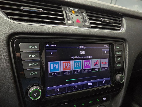 Skoda Octavia Scout 9 of 11