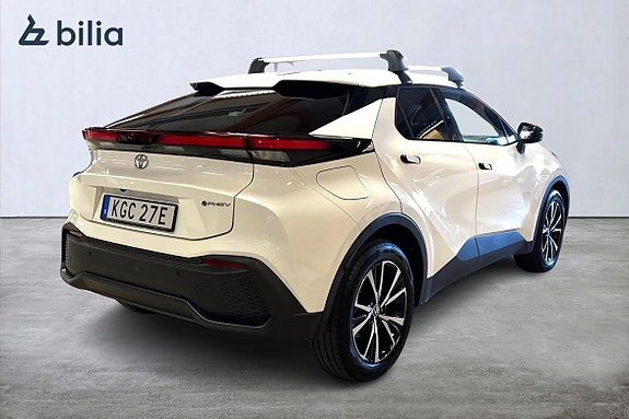 Toyota C-HR 19 of 21