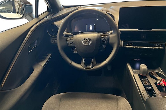 Toyota C-HR 11 of 21