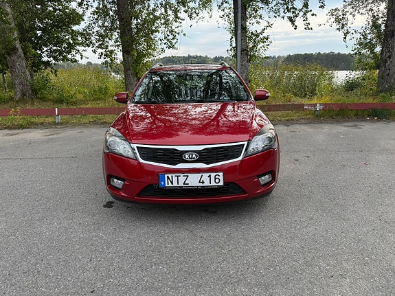 Kia Ceed 5 of 15
