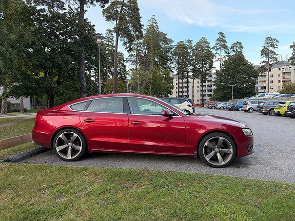 Audi A5 2 of 6