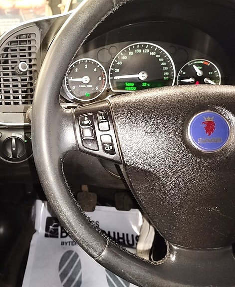 Saab 9-3 14 of 26