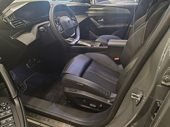Peugeot 408 11 of 12