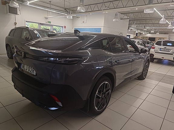 Peugeot 408 5 of 12