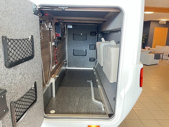 KABE NOVUM TRAQ 750 LGB (4x4 190hk+ALDE+Offroad+Dragkrok) 9 of 30