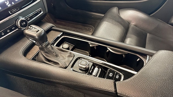 Volvo V90 Cross Country 14 of 20
