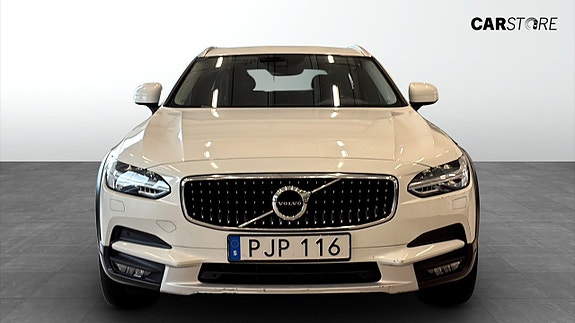 Volvo V90 Cross Country 8 of 20