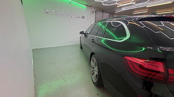 BMW 520d 8 of 30