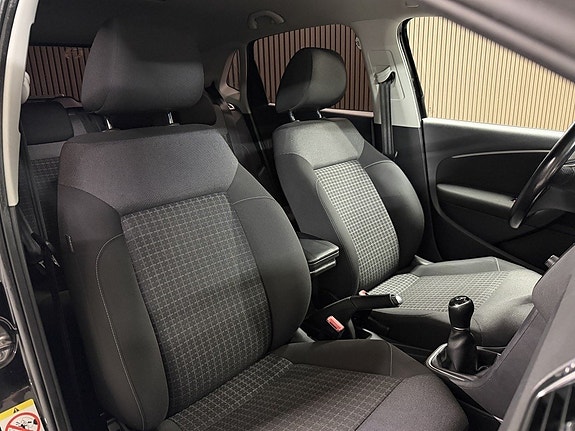 Volkswagen Polo 9 of 11