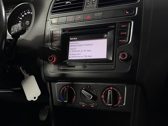 Volkswagen Polo 11 of 11