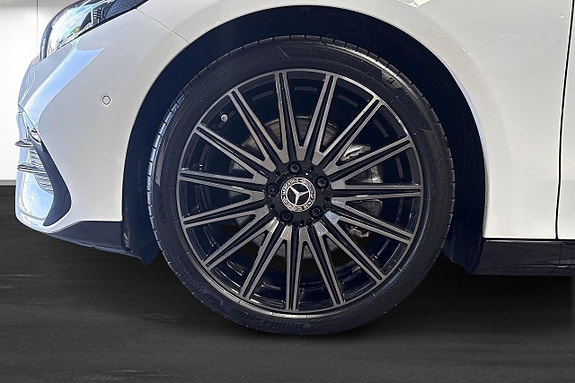Mercedes-Benz CLA250+ 5 of 11