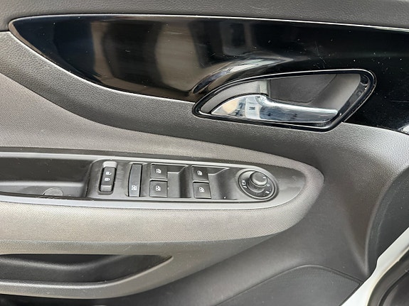Opel Mokka X 16 of 30