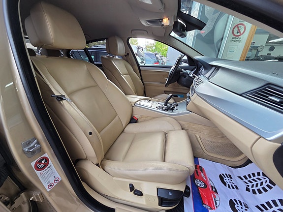 BMW 520d 16 of 18