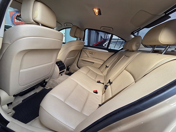 BMW 520d 10 of 18