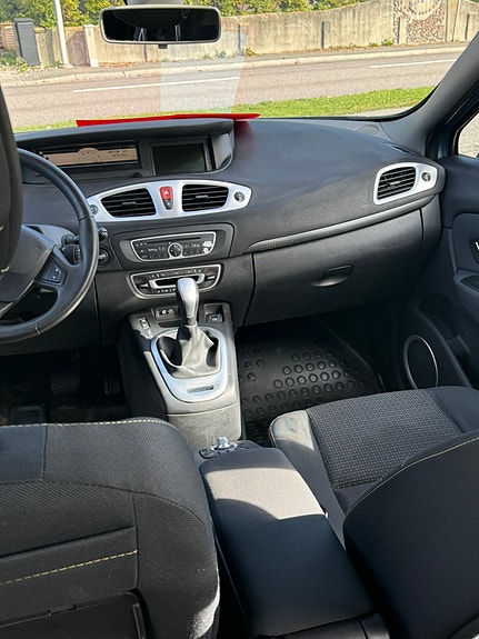 Renault Scenic III 4 of 10