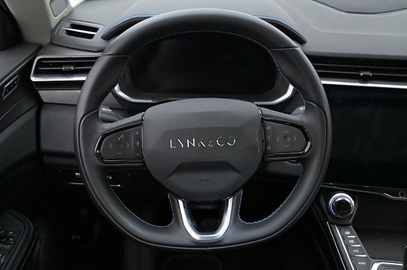 Lynk & Co 01 7 of 27