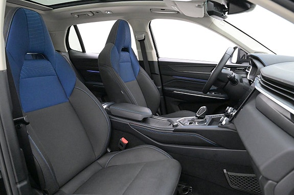 Lynk & Co 01 14 of 27