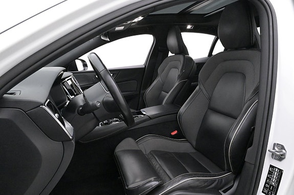 Volvo S60 10 of 27