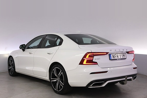 Volvo S60 4 of 27