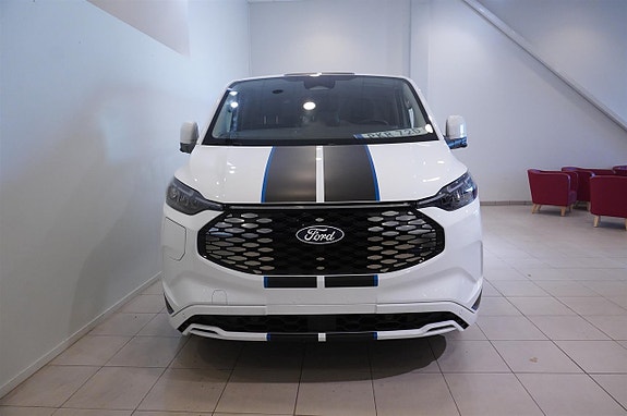 Ford Transit Custom 5 of 11