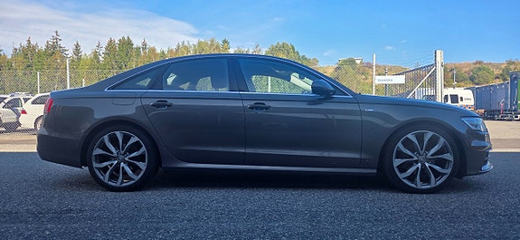 Audi A6 6 of 26