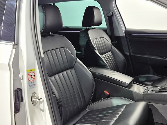 Skoda Superb 8 of 26