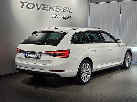Skoda Superb 5 of 26