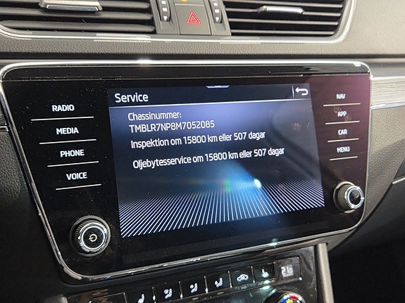 Skoda Superb 16 of 26
