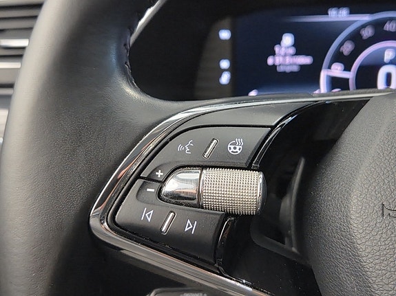 Skoda Superb 17 of 26