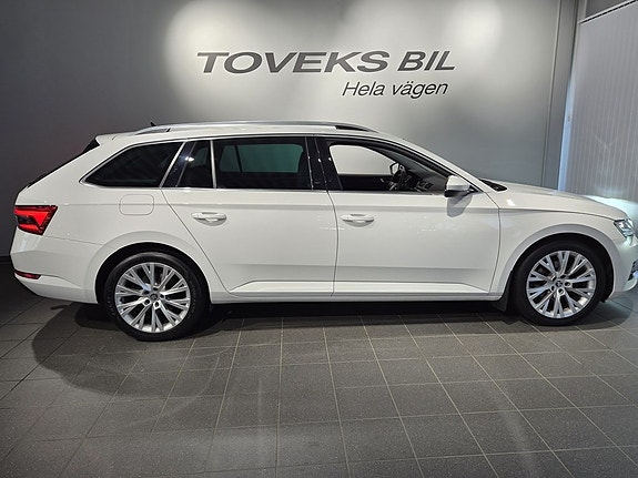 Skoda Superb 6 of 26