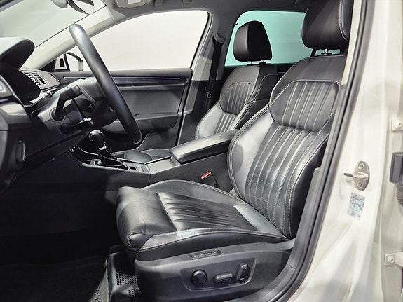 Skoda Superb 9 of 26