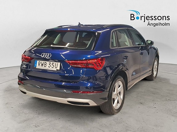 Audi Q3 3 of 10