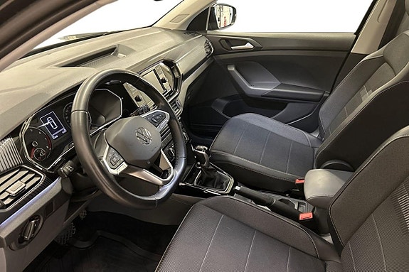 Volkswagen T-Cross 8 of 16
