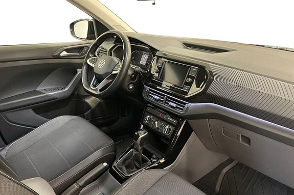 Volkswagen T-Cross 5 of 16