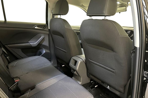 Volkswagen T-Cross 11 of 16