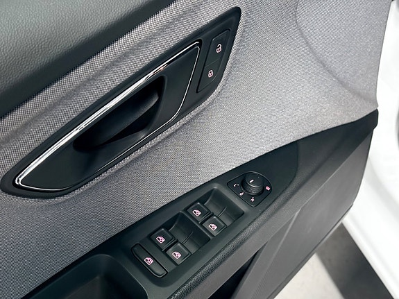 Seat Leon 12 of 27