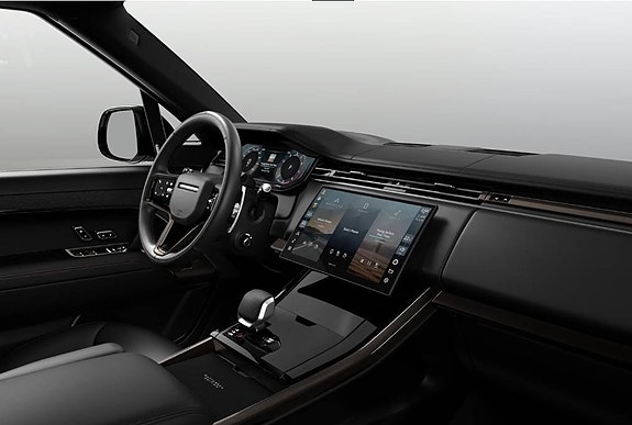 Land Rover Range Rover Sport 4 of 6