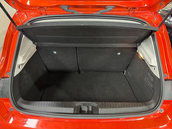 Renault Clio 9 of 25