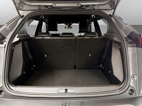 Peugeot 2008 18 of 18