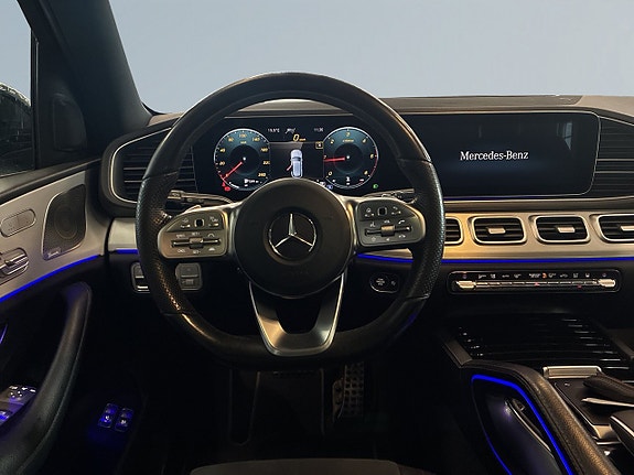 Mercedes-Benz GLE300 d 9 of 24