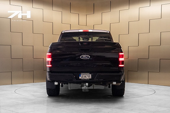 Ford F-150 4 of 21