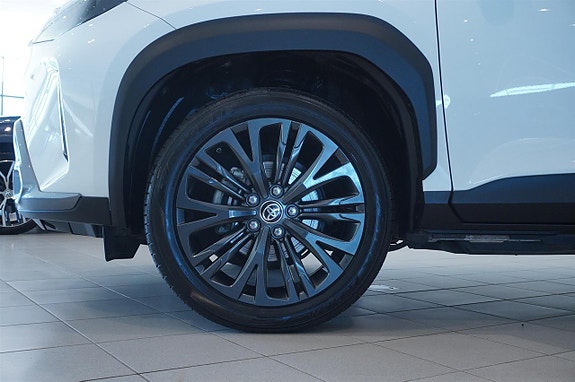 Toyota Yaris Cross 17 of 17