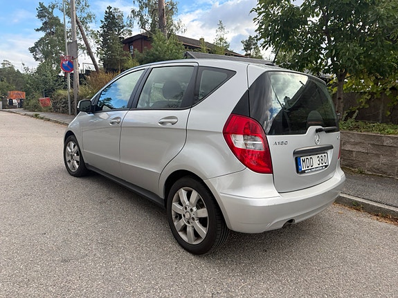 Mercedes-Benz A180 4 of 9