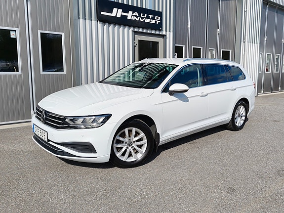 Volkswagen Passat 11 of 23