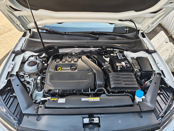 Volkswagen Passat 23 of 23