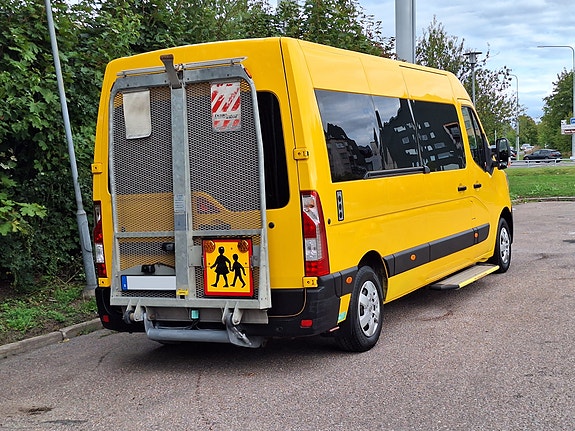 Renault Master 8 of 30